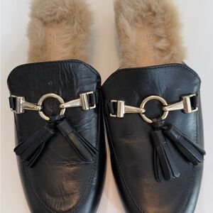 Faux-Fur Lined Black Leather Tassel Loafers with Gold Horsebit